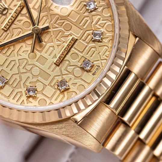 Rolex Day-Date 36mm Vàng khối mặt vi tính vàng - Ref.18238