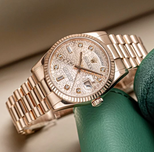 Rolex Oyster Perpetual Day-Date 36 Mặt vi tính hồng - Ref. 118235