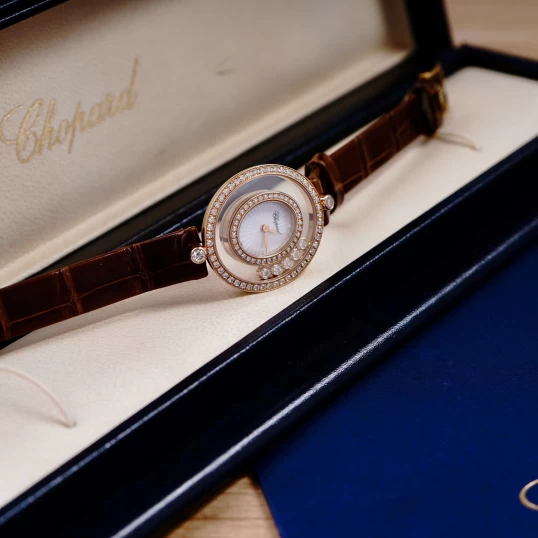 Chopard Happy Diamonds Icons Watch 28.5 x 25.8 – Ref. 204292-5201