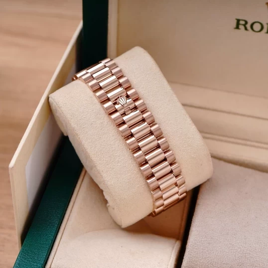 Rolex Day-Date 36 Sundust Dial – Ref. 118235