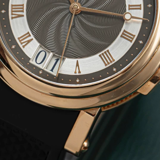 Breguet Marine Automatic Big Date 39mm Ref. 5817BR/Z2/5V8