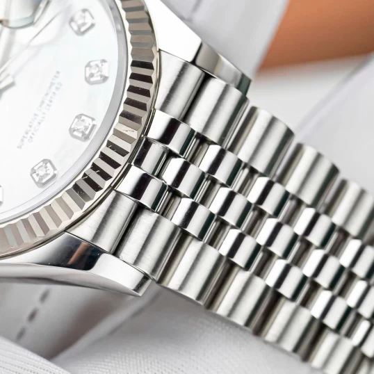 Rolex Oyster Perpetual Datejust 36 Ref. 126234 – White MOP Dial