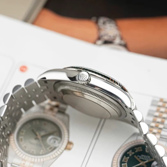 Rolex Oyster Perpetual Datejust 36 Ref. 126234 – White MOP Dial