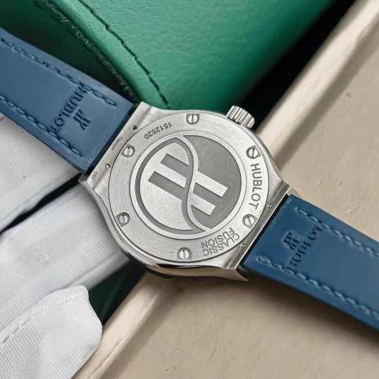 Hublot Classic Fusion Titanium Blue 33mm Custom Diamond – Ref. 581.NX.7170.LR