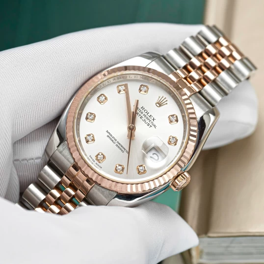 Rolex Oyster Perpetual Datejust 36mm Ref. 116231 - Silver Sunburst Dial