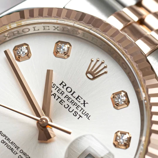 Rolex Oyster Perpetual Datejust 36mm Ref. 116231 - Silver Sunburst Dial