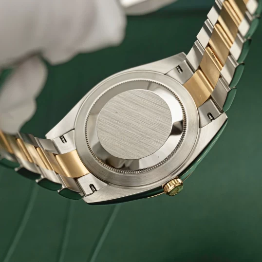 Rolex Oyster Perpetual Datejust 41 Ref. 126333 – Black Dial Diamond