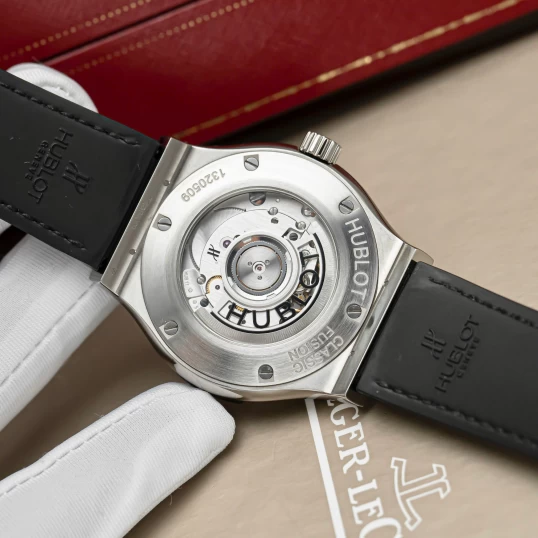 Hublot Classic Fusion Titanium Pavé 42mm - Ref. 542.NX.1171.LR.1704