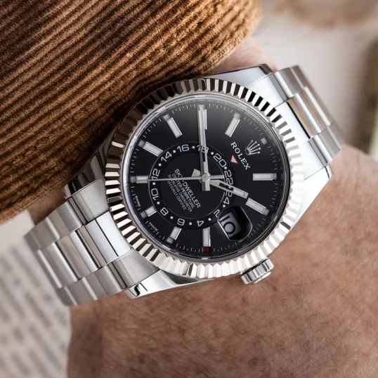 Rolex Oyster Perpetual Sky-Dweller 42mm 326934 - Back Dial