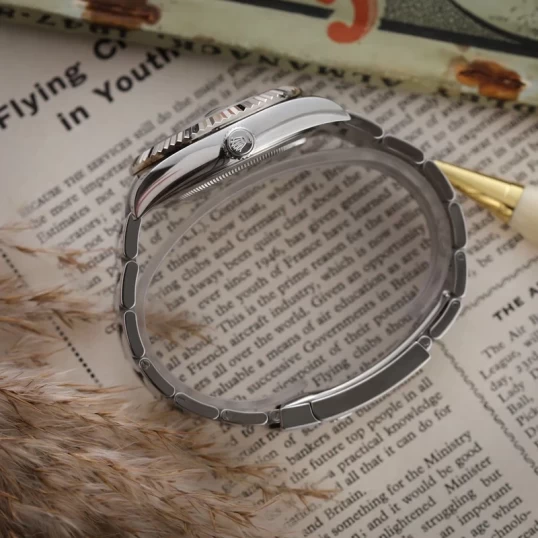 Rolex Oyster Perpetual Sky-Dweller 42mm 326934 - Back Dial