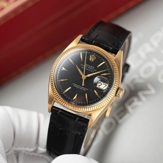Rolex Oyster Perpetual Datejust Vintage 4 số - Vàng khối, Mặt số đen