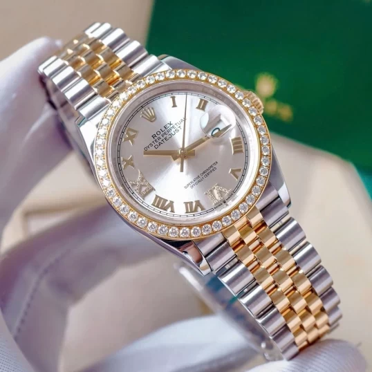 Rolex Oyster Perpetual Datejust 36 Ref. 126233 – Mặt số màu bạc