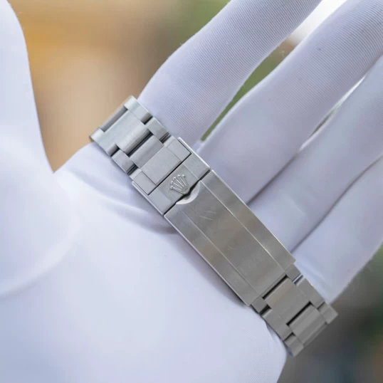 Rolex Oyster Perpetual Submariner No-Date 40mm Ref. 114060 – Black Dial