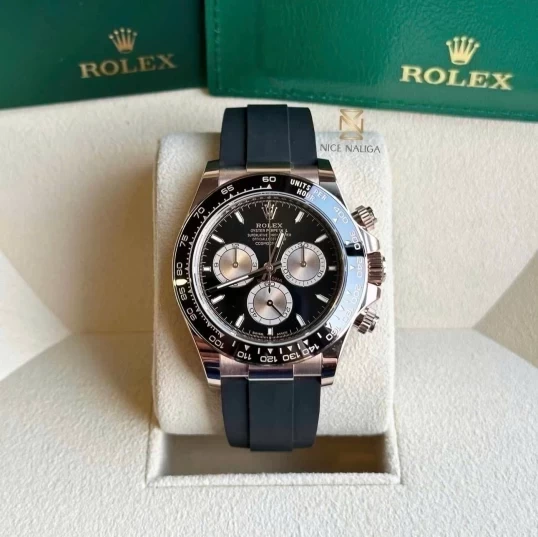 Rolex Oyster Perpetual Cosmograph Daytona Ref. 126515LN Black Dial