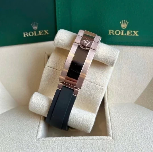 Rolex Oyster Perpetual Cosmograph Daytona Ref. 126515LN Black Dial