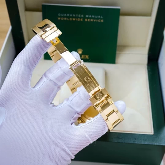 Rolex Oyster Perpetual Cosmograph Daytona 40mm Ref. 116508 Yellow Gold