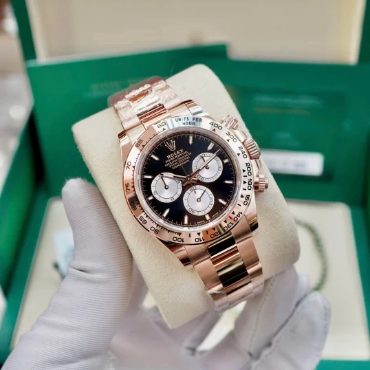 Rolex Oyster Perpetual Cosmograph Daytona 40mm Ref. 126505-0001– Everose Gold