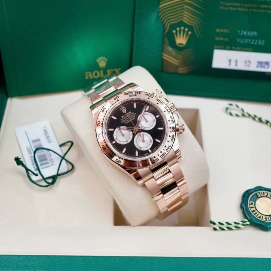Rolex Oyster Perpetual Cosmograph Daytona 40mm Ref. 126505-0001– Everose Gold