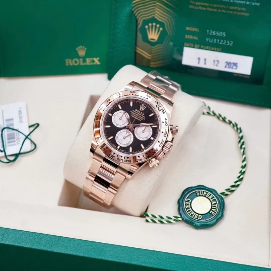 Rolex Oyster Perpetual Cosmograph Daytona 40mm Ref. 126505-0001– Everose Gold