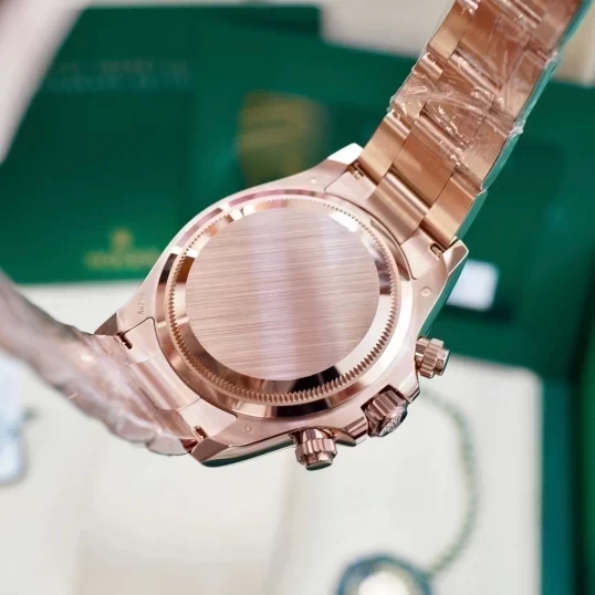 Rolex Oyster Perpetual Cosmograph Daytona Ref. 126505-0002 Everose Gold – Black Diamond Dial