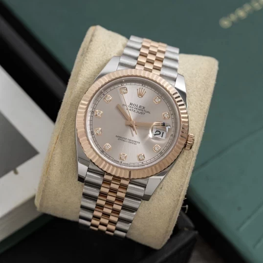Rolex Oyster Perpetual Datejust 41mm Ref. 126331 – Sundust Diamond Dial