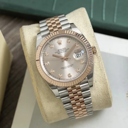 Rolex Oyster Perpetual Datejust 41mm Ref. 126331 – Sundust Diamond Dial