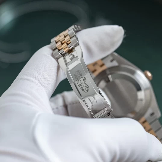 Rolex Oyster Perpetual Datejust 41mm Ref. 126331 – Sundust Diamond Dial