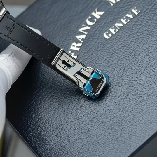 Hublot Classic Fusion 33mm – Green Dial – Ref. 581.NX.8970.LR