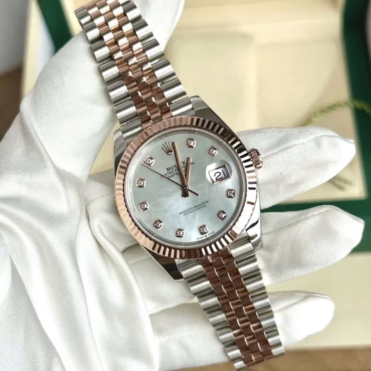 Rolex Oyster Perpetual Datejust 41 Ref. 126331– MOP Diamond Dial