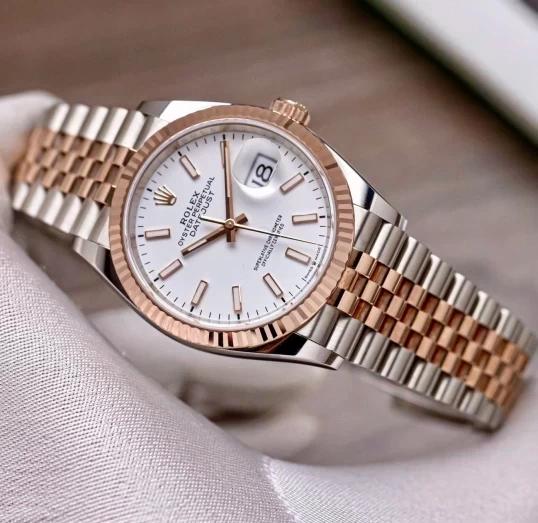 Rolex Oyster Perpetual Datejust 36mm Ref. 126231 – White Dial