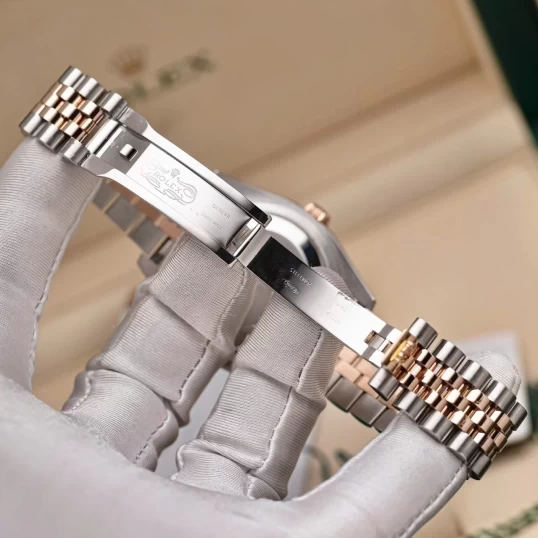 Rolex Oyster Perpetual Datejust 36mm 116231 – Mặt men trắng cọc số kim cương