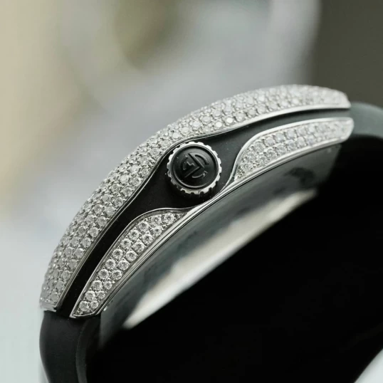 Franck Muller Vanguard V41 Black Dial