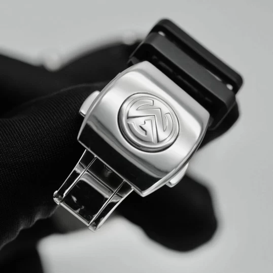 Franck Muller Vanguard V41 Black Dial