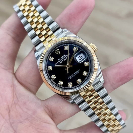 Rolex Oyster Perpetual Datejust 36mm Yellow Rolesor – Ref.126203 Black Diamond Dial