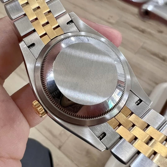 Rolex Oyster Perpetual Datejust 36mm Yellow Rolesor – Ref.126203 Black Diamond Dial