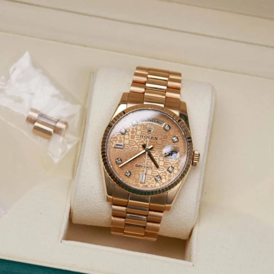 Rolex Oyster Perpetual Day-Date 36 Mặt vi tính vàng - Ref. 118238