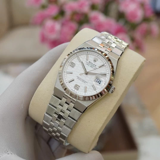 Rolex Oyster Perpetual Land-Dweller 36mm Ref. 127234-0001 – Mặt số trắng họa tiết tổ ong