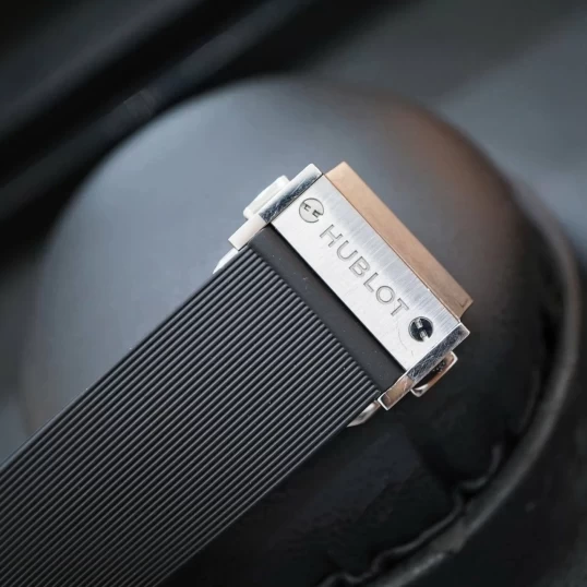 Hublot Classic Fusion 42mm Black Dial – 542.NX.1270.LR