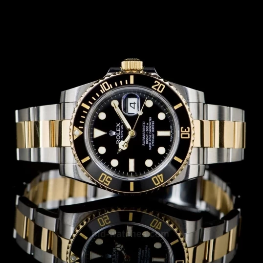 Rolex Submariner Date 40mm Rolesor Yellow Gold Black Dial – Ref. 116613LN
