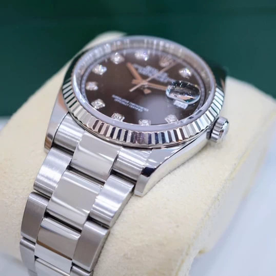 Rolex Oyster Perpetual Datejust 36 Ref. 126234 – Black Dial Diamond