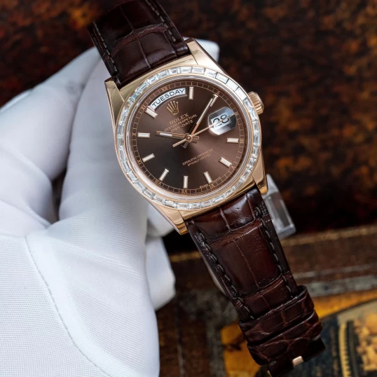 Rolex Oyster Perpetual Day-Date 36 Ref. 118135 Chocolate Diamond Baguette