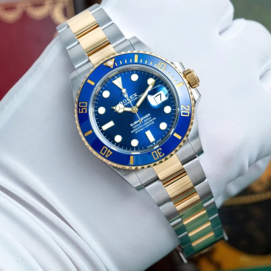 Rolex Oyster Perpetual Submariner Date 41mm Ref. 126613LB “Bluesy”