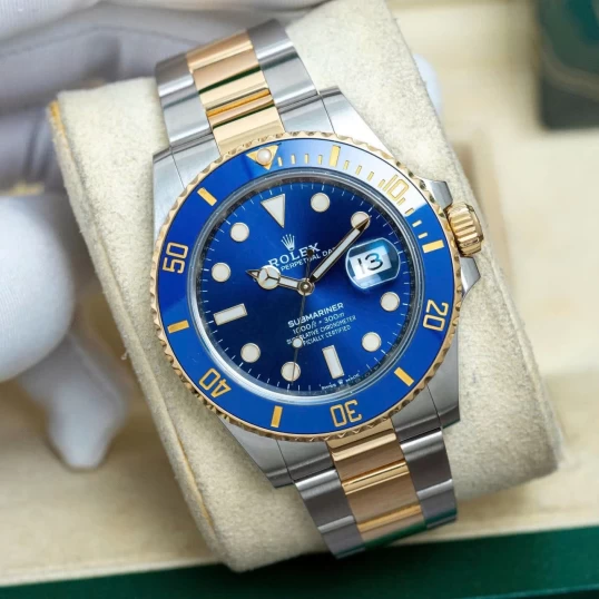 Rolex Oyster Perpetual Submariner Date 41mm Ref. 126613LB “Bluesy”