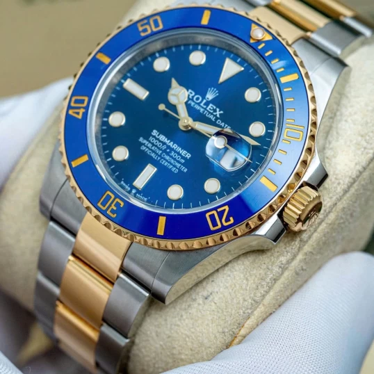 Rolex Oyster Perpetual Submariner Date 41mm Ref. 126613LB “Bluesy”