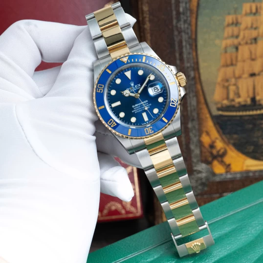 Rolex Oyster Perpetual Submariner Date 41mm Ref. 126613LB “Bluesy”