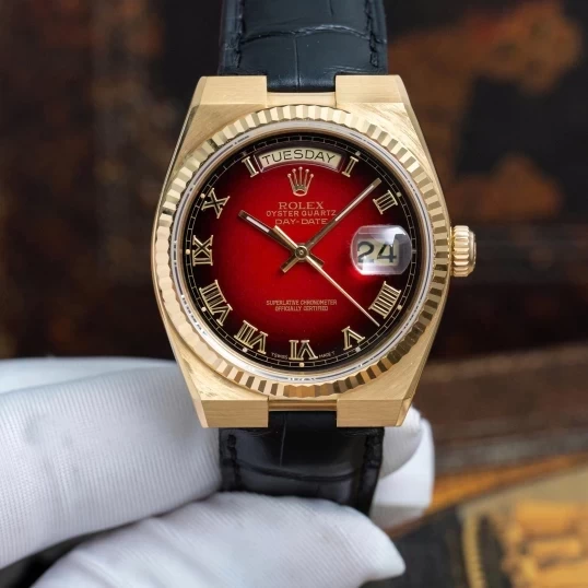 Rolex Oysterquartz Day-Date Ref. 19018 18k Gold Ombre Dial