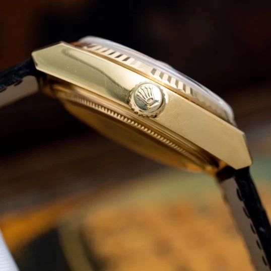 Rolex Oysterquartz Day-Date Ref. 19018 18k Gold Ombre Dial