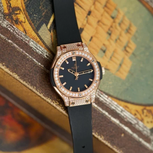 Hublot Classic Fusion King Gold Pave 33mm Ref. 581.OX.1180.RX.1704