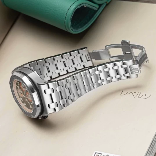 Audemars Piguet Royal Oak Offshore Chronograph Ref. 26175ST.OO.D003CU.01