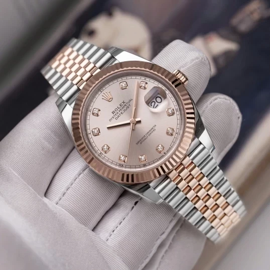 Rolex Oyster Perpetual Datejust 41 Ref. 126331 Sundust Diamond Dial